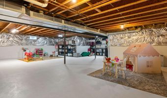 18 Swimming River Ct, Barnegat, NJ 08005