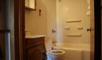 1840 Dewey Ave, Beloit, WI 53511