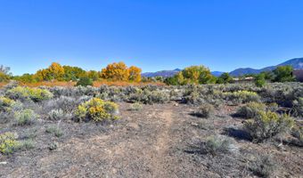 15 Camino Nopal, El Prado, NM 87529