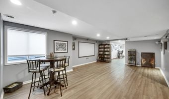 480 Brookside Ave, Algonquin, IL 60102