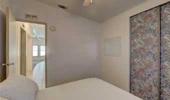 727 Hyacinth Cir, Barefoot Bay, FL 32976