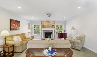 1 DAISY Ln, Ambler, PA 19002