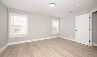 345 Bowen St, Biloxi, MS 39530