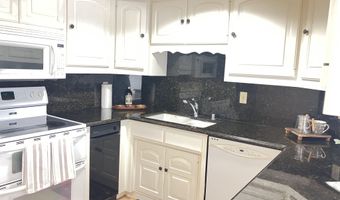 2631 NORTHERN Rd 210, Appleton, WI 54914
