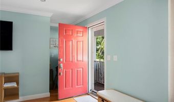 55 Vine St, East Greenwich, RI 02818