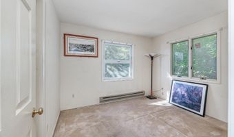 2102 Lakeside Dr, Alloway, NJ 07422