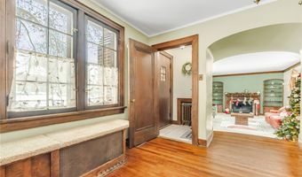 80 Clemmer Ave, Akron, OH 44313