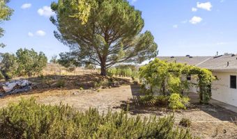 38795 Harris Truck Trl, Fallbrook, CA 92028