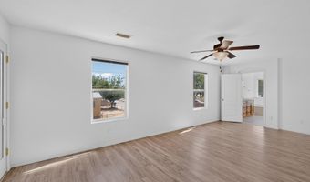 2104 San Venito Rd NW, Albuquerque, NM 87104