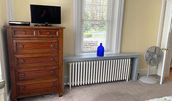18 Wayman Ln, Bar Harbor, ME 04609