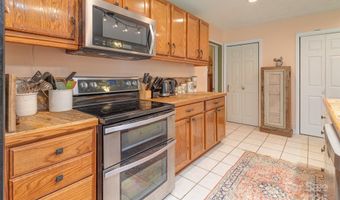 14 Shelton Branch Rd, Barnardsville, NC 28709