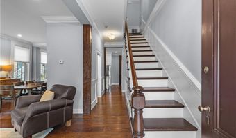 44 Bradford St 49, Bristol, RI 02809