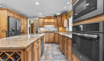 1199 Cornerstone Ct, Cheshire, CT 06410