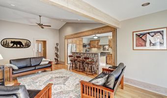 19 Conchas Dr, Angel Fire, NM 87710