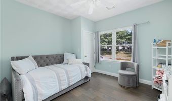 160 Kingston Rd, Exeter, RI 02822