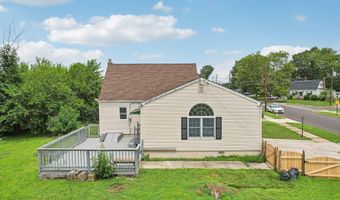 16 PARK Dr, Bellmawr, NJ 08031