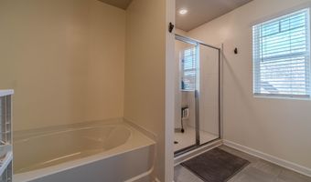 493 Park W Blvd, Athens, GA 30606