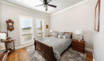 1466 County Road 1270, Alvord, TX 76225
