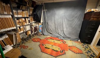 30 Bradford St, Bristol, RI 02809