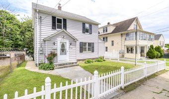 206 Ridgefield Ave, Bridgeport, CT 06610