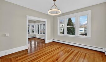 112 Villa Ave, Cranston, RI 02905