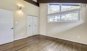 5511 HUNTINGTON Pkwy, Bethesda, MD 20814