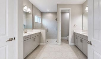 6364 ROADSTEAD Ct, Apollo Beach, FL 33572