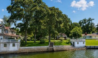 936 BURNETT Ave, Arnold, MD 21012