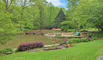 186 Fairhaven Dr, Andrews, NC 28901