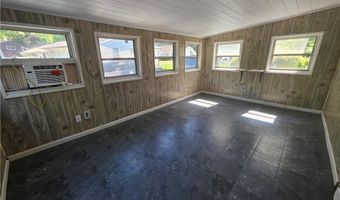 1 Hopkins Ct, Coventry, RI 02816