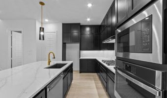 13852 Wembley Bend Way, Aledo, TX 76008