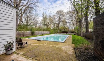 87 Sargent Dr, Amherst, NY 14226