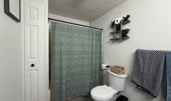 550 S 6th St, Akron, IA 51001