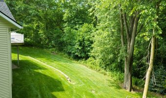 1995 Knollpoint Dr NE, Ada, MI 49301