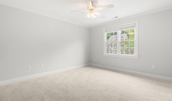 1773 Town Home Dr, Apex, NC 27502