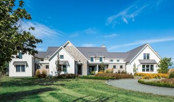 2713 S Forty Ln, Adel, IA 50003