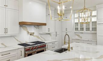 372 Karen Dr, Alpharetta, GA 30009
