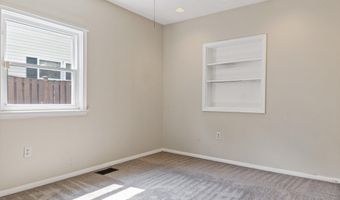 211 JANWALL St, Annapolis, MD 21403