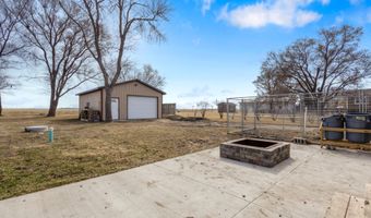 1619 Melgaard Rd, Aberdeen, SD 57401