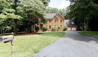 9307 Oak Trl, Ashland, VA 23005