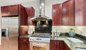 210 N Stage Coach Ln, Fallbrook, CA 92028