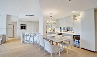 19900 E Country Club Dr TS16, Aventura, FL 33180