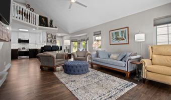 1609 N LILAS Dr, Appleton, WI 54914