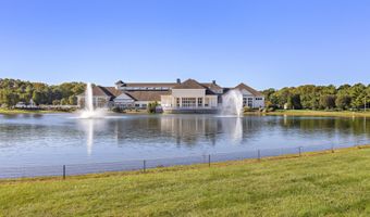 3 Lakeland Dr, Barnegat, NJ 08005