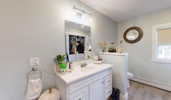 2043 N Belfast Ave, Augusta, ME 04330