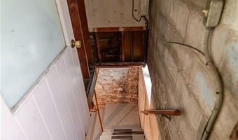 710 Commercial St, Atchison, KS 66002