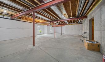 4251 Malibu Dr, Berthoud, CO 80513