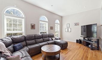 44040 GALA Cir, Ashburn, VA 20147