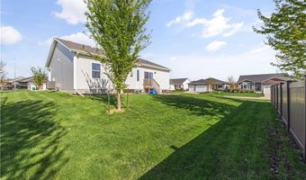 2914 SW Pleasant St, Ankeny, IA 50023