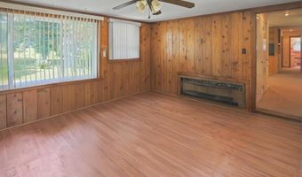 234 Airline Rd, Clinton, CT 06413